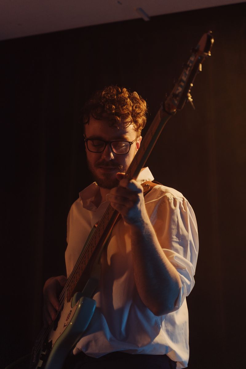 Berkay Koç Bas Gitarist