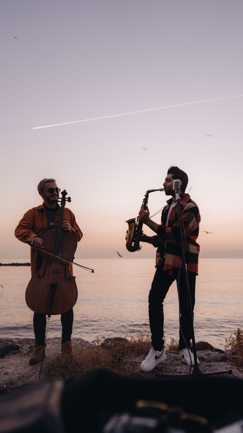 Erkek Trio Müzik Ekibi