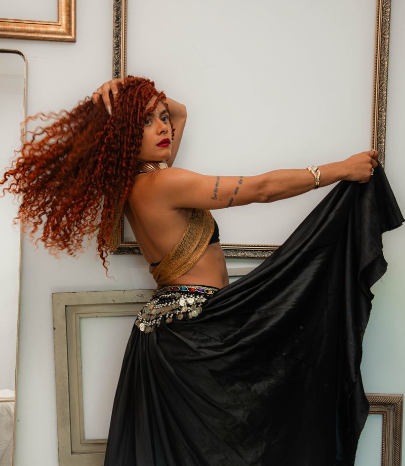 Esra Yasemin Oryantal Dans
