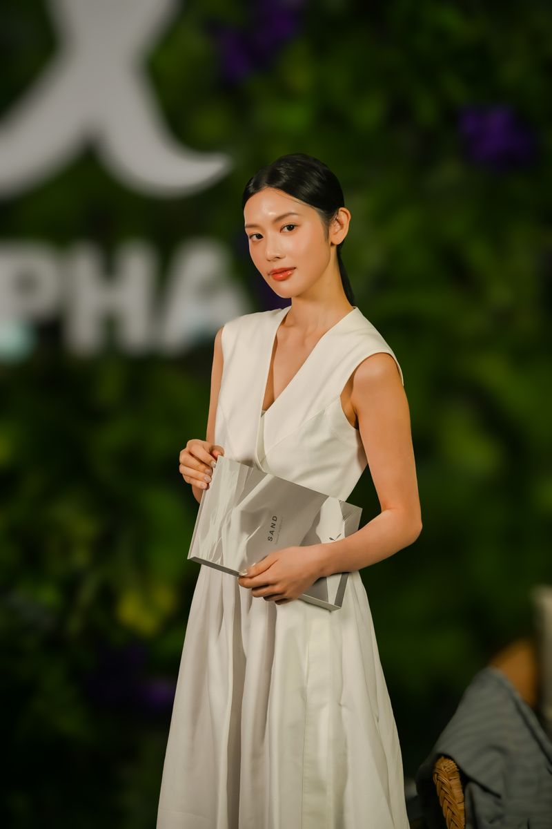 Showroom Model & Tanıtım Ekibi