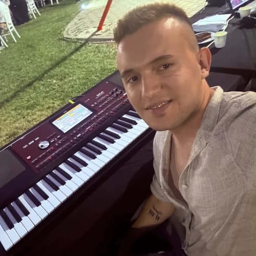 Furkan Özel